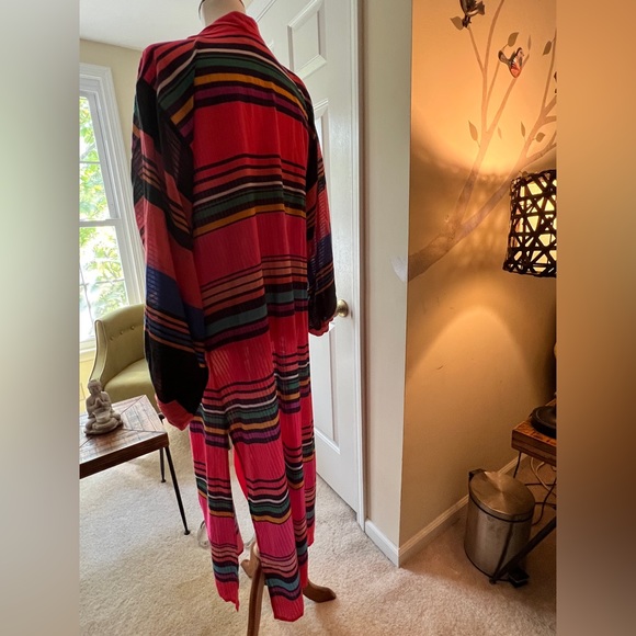 From Anthro. Long light cotton kimono - amazing color combo! - Picture 5 of 7